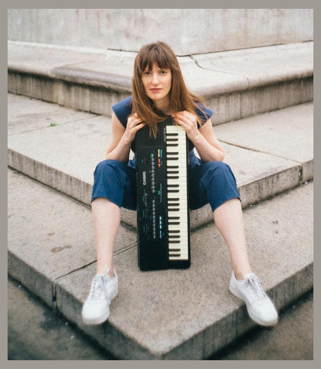 Annie Hart